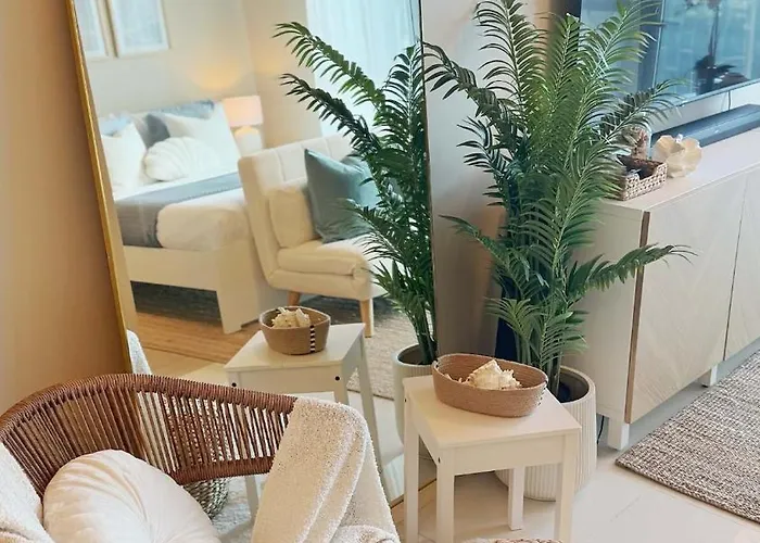 Where Coastal Luxury Meets Soul - Uptown Bgc *
